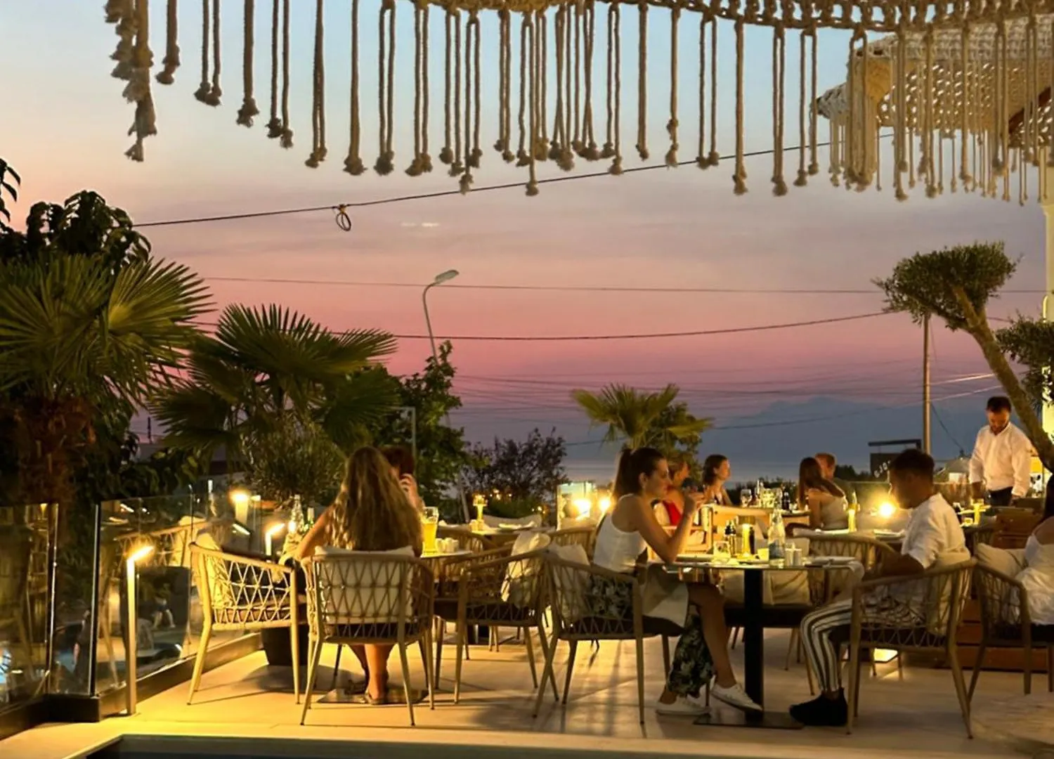 Avenue Hotel Ksamil 4*,